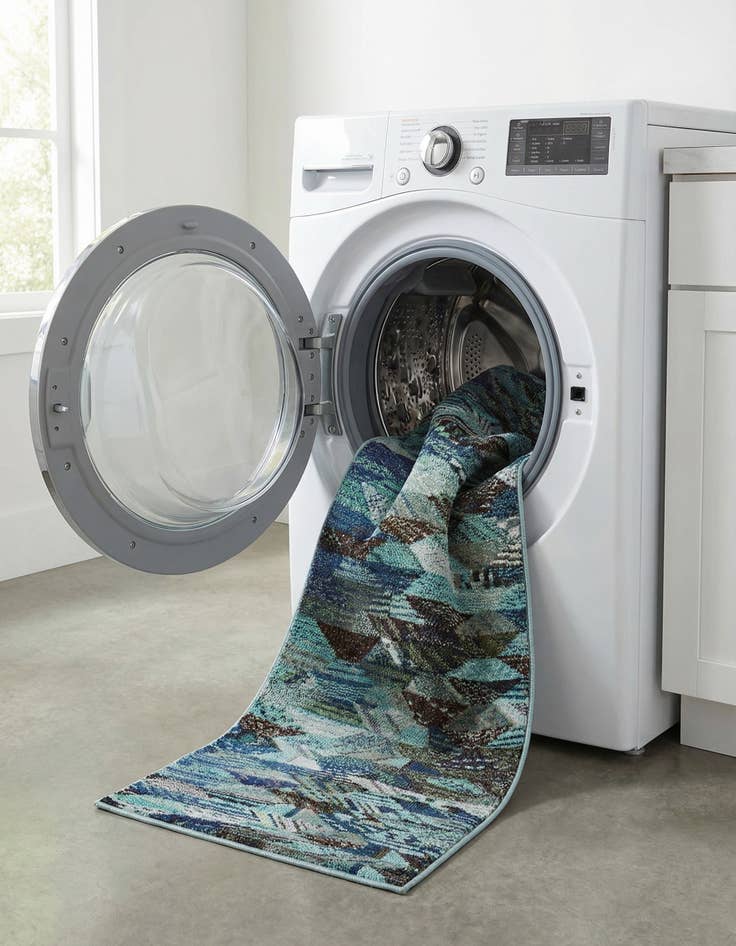 Detail image of 2' 7 x 10'  Washable Santa Fe Runner Rug