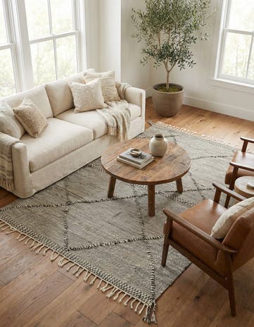 6' 8 x 9' 10 Hand Knotted Moroccan Wool Rug