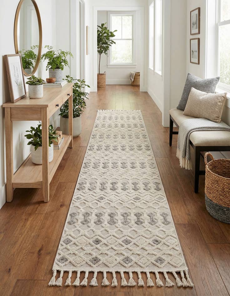 Detail image of 2' 7 x 16' 5 Arlo Runner Rug