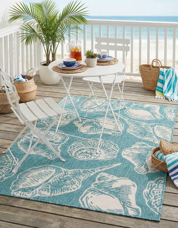 4' x 6' Easy-Clean Coastal Indoor / Outdoor Rug