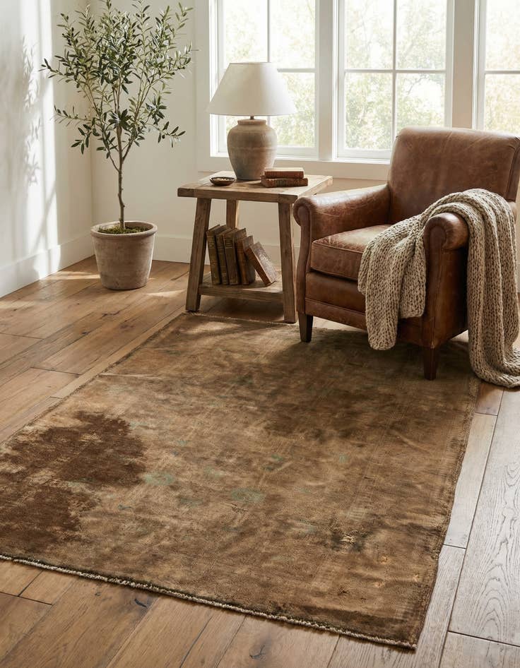 Detail image of 3' 5 x 4' 10  Hand Knotted Ultra Vintage Persian Wool Rug