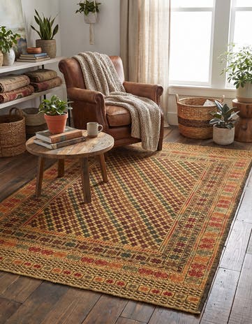 3' 10 x 6' 7 Hand Knotted Sumak Wool Rug