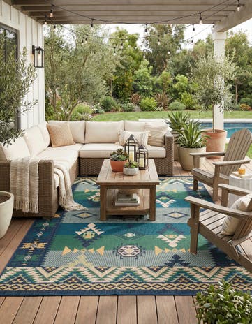 7' 10 x 10' Easy-Clean Baja Indoor / Outdoor Rug