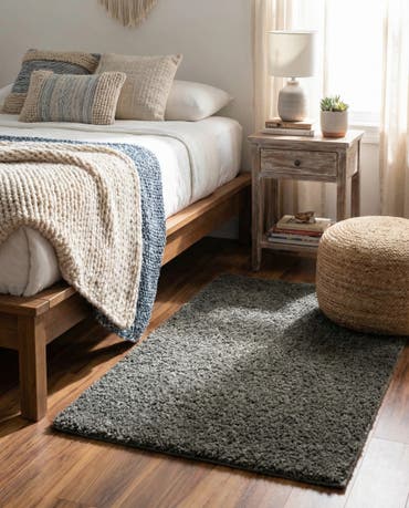  2' x 3' Soft Solid Shag Rug