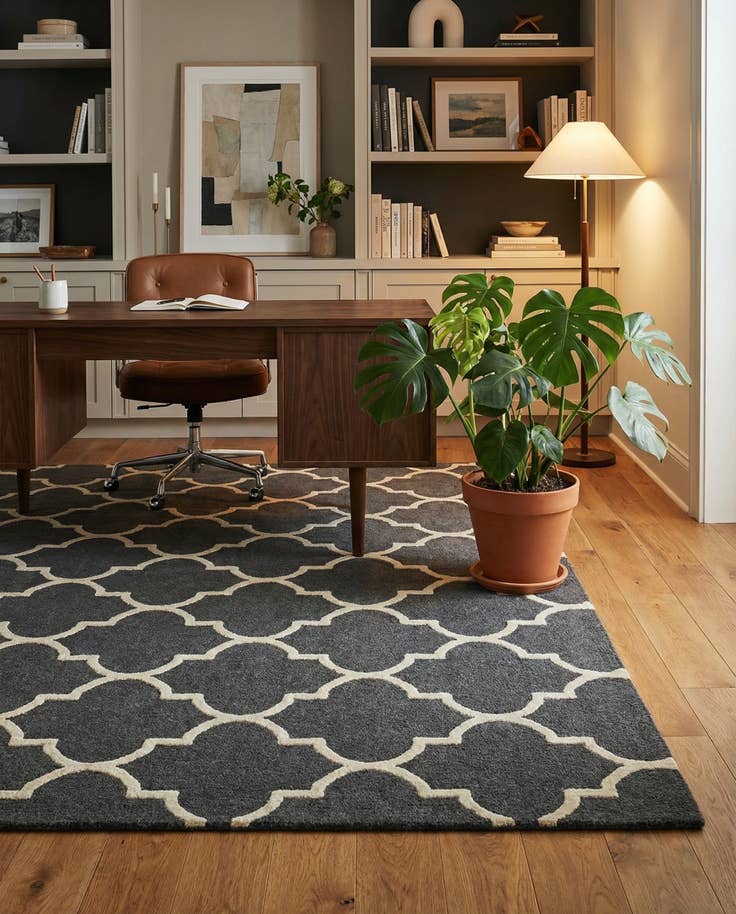 Detail image of 5' 1 x 8' Luna Rug