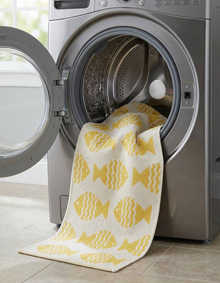 Detail image of 2' x 8'  Washable Coastal Indoor / Outdoor Runner Rug