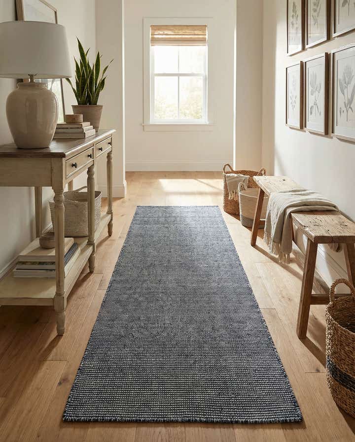 2' 7 x 10' Easy-Clean Jill Zarin Palm Springs Indoor / Outdoor Runner Rug