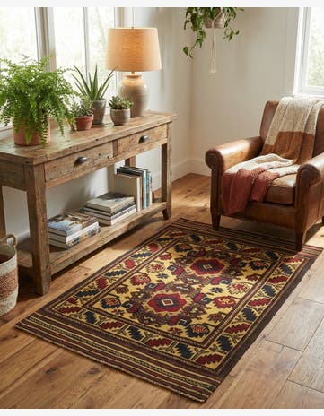 3' x 4' 10 Hand Knotted Sumak Wool Rug