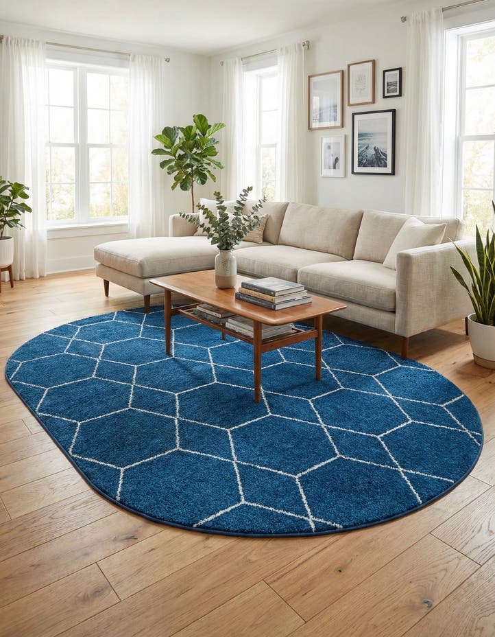 7' 10 x 10' Lattice Frieze Oval Rug