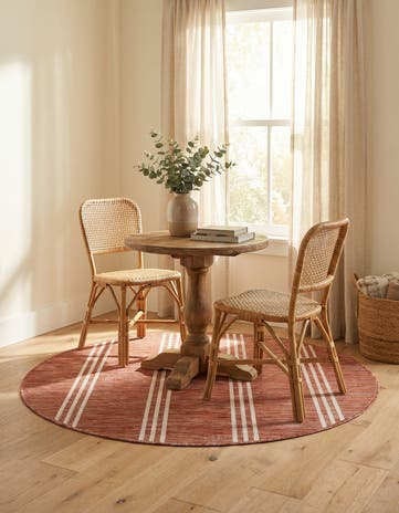 4' x 4' Easy-Clean Jill Zarin Anguilla Indoor / Outdoor Round Rug