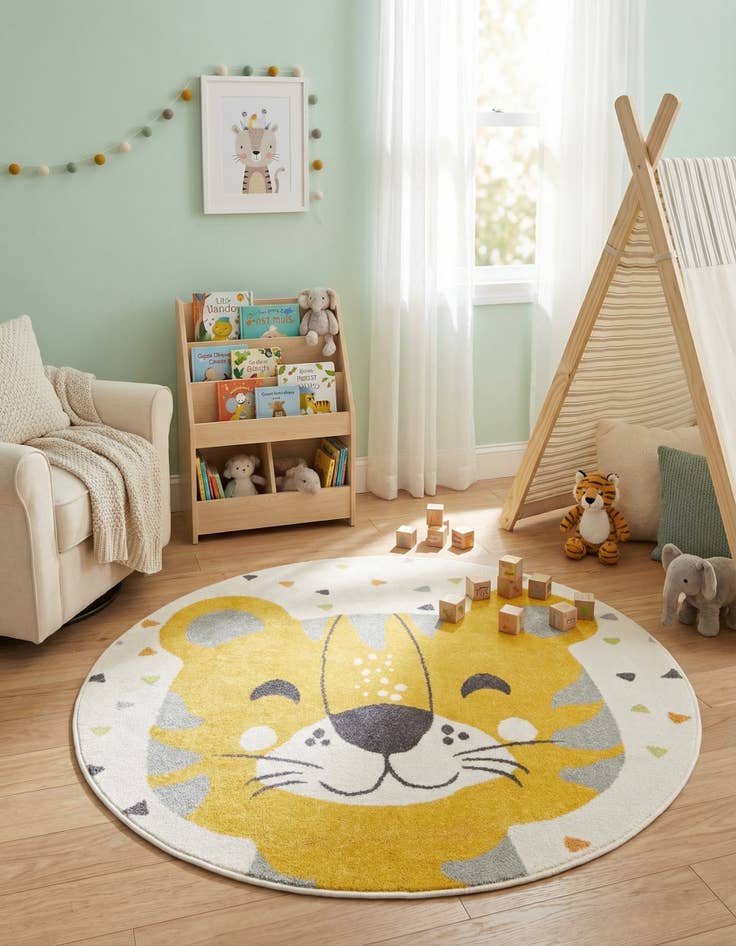 Detail image of 5' 3 x 5' 3 Tiger Whimsy Kids Round Rug
