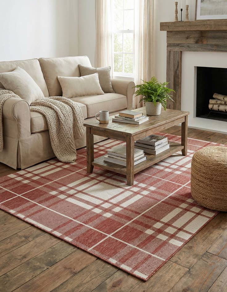 Detail image of 5' 3 x 7' Easy-Clean Checkered Indoor / Outdoor Rug