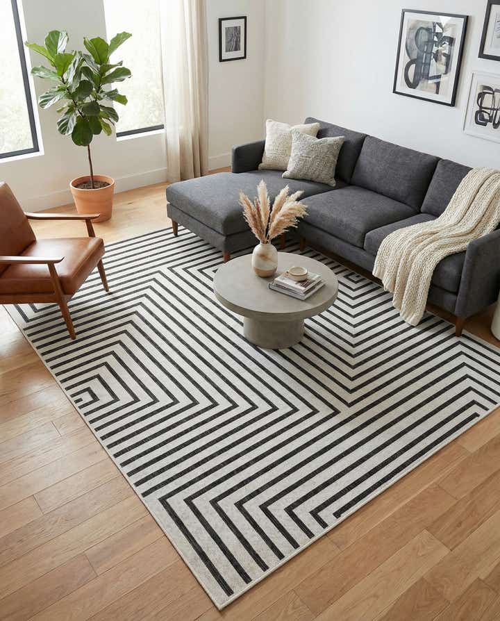 7' 10 x 10' Easy-Clean Modern Indoor / Outdoor Rug