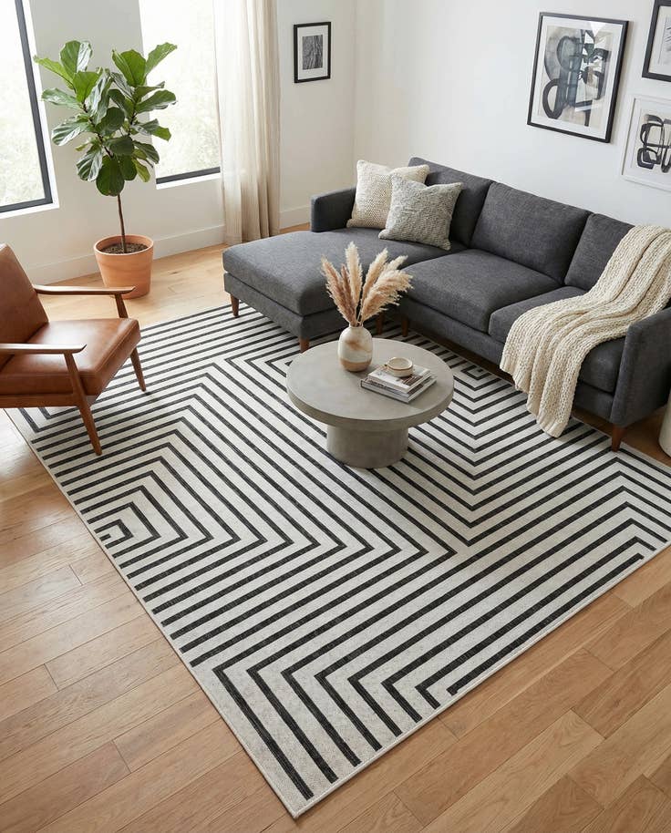 Detail image of 7' 10 x 10' Easy-Clean Modern Indoor / Outdoor Rug