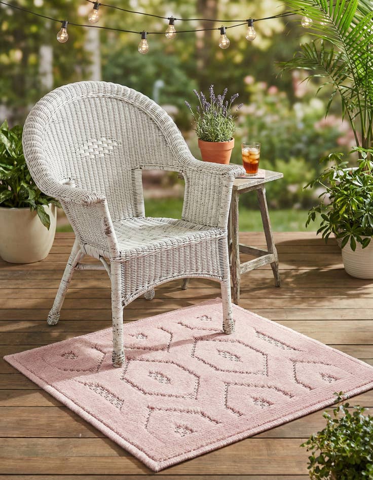 Detail image of 1' 4 x 1' 4  Washable Trellis Textured Indoor / Outdoor Sample Rug