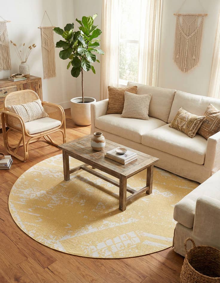 Detail image of 7' 10 x 7' 10  Washable Bohemian Indoor / Outdoor Round Rug