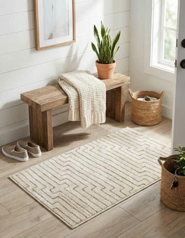 White and Silver Vogue Geo Rug