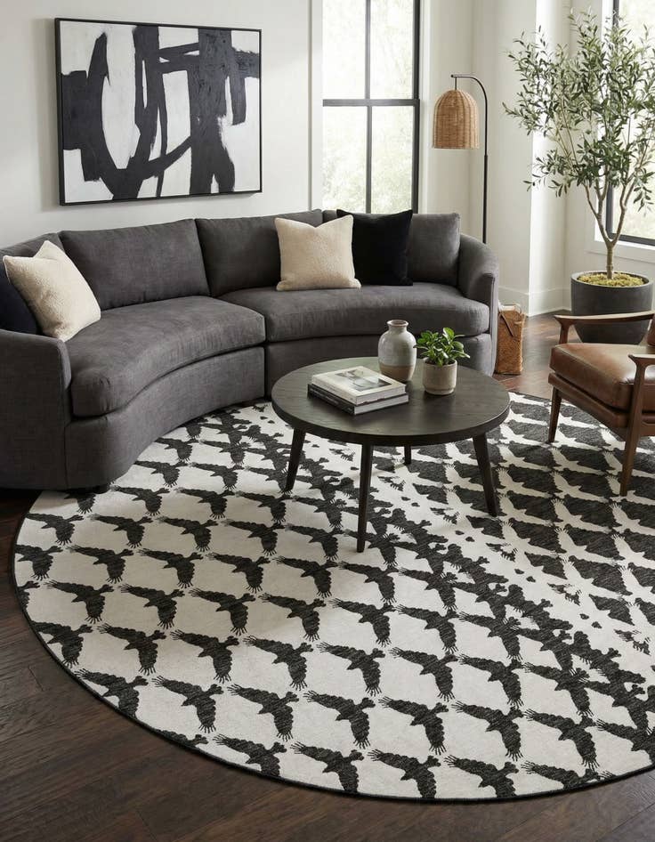 Detail image of 13' x 13'  Washable Modern Indoor / Outdoor Round Rug