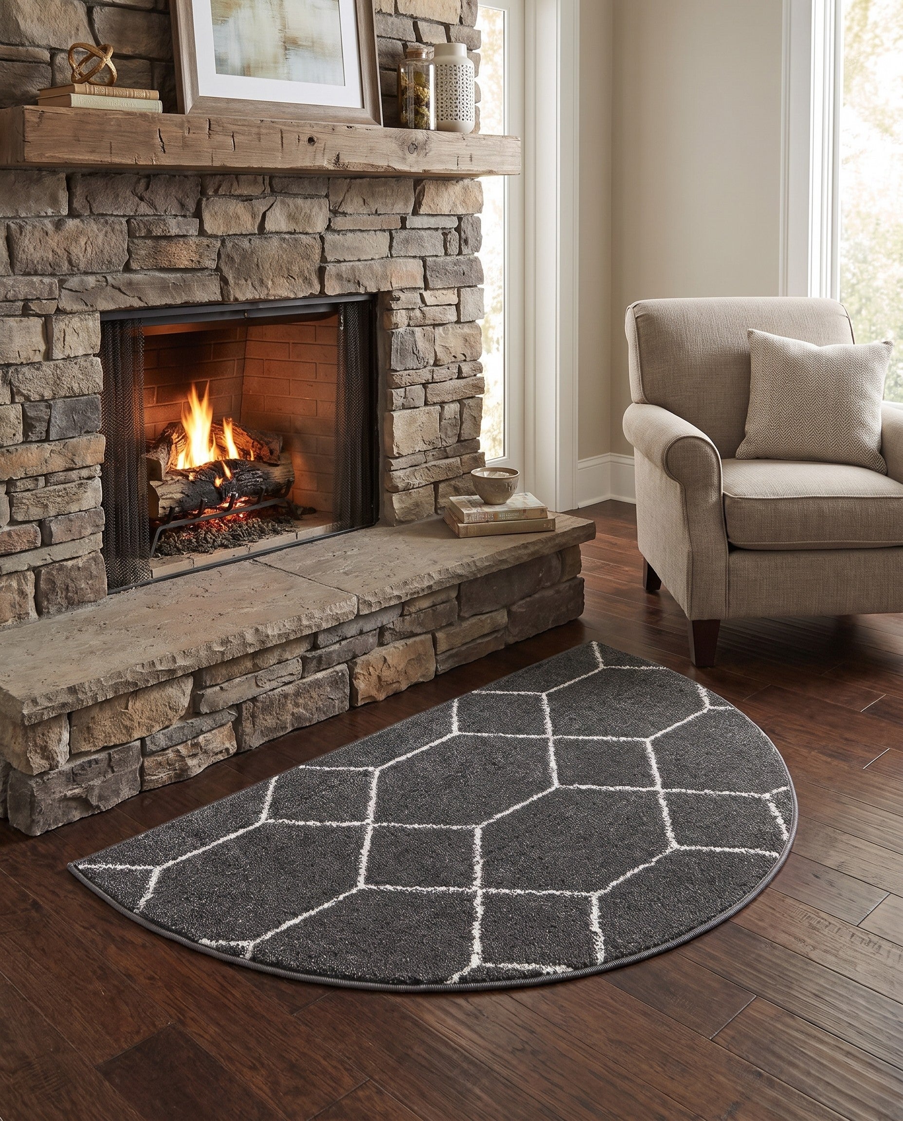 2' 2 x 3' 7 Lattice Frieze Hearth Rug