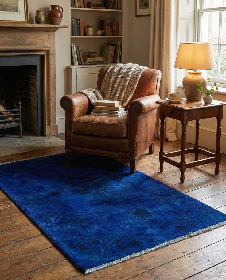 Detail image of 2' 5 x 4' 7 Hand Knotted Balouch Wool Rug