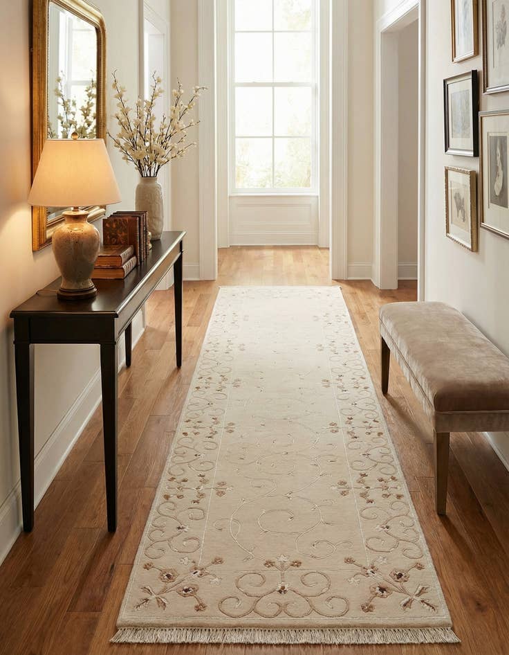 Detail image of 2' 8 x 9' 6 Darya Runner Rug