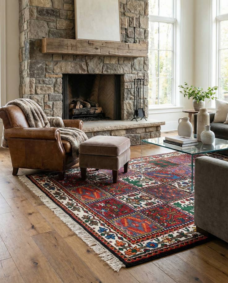 Detail image of 4' 6 x 6' 7 Hand Knotted Bakhtiar Wool Rug