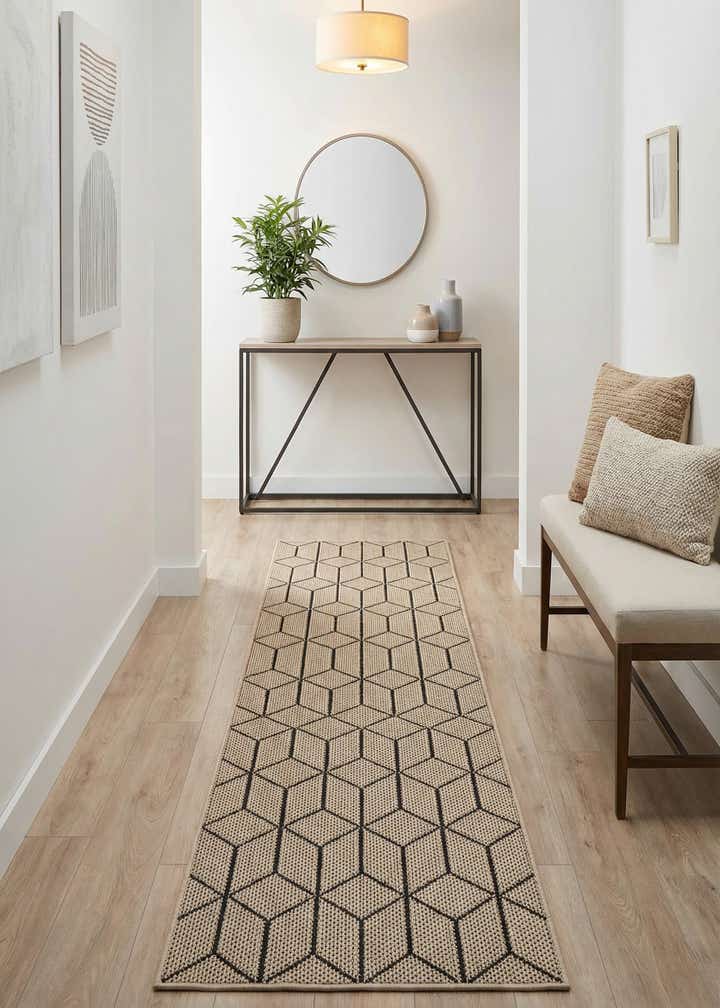 2' x 8' Easy-Clean Trellis Indoor / Outdoor Runner Rug