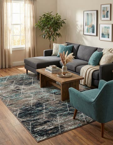 6' x 9' Lattice Frieze Rug