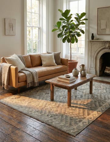5' 3 x 6' 7 Hand Woven Kilim Maymana Wool Rug