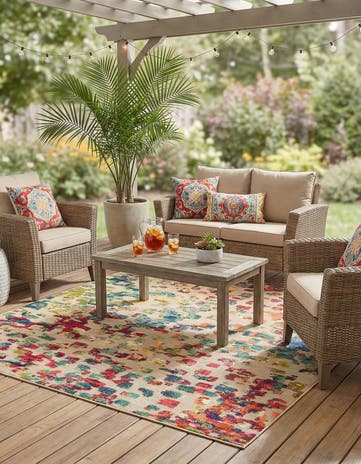 Easy-Clean Casablanca Indoor / Outdoor Square Rug