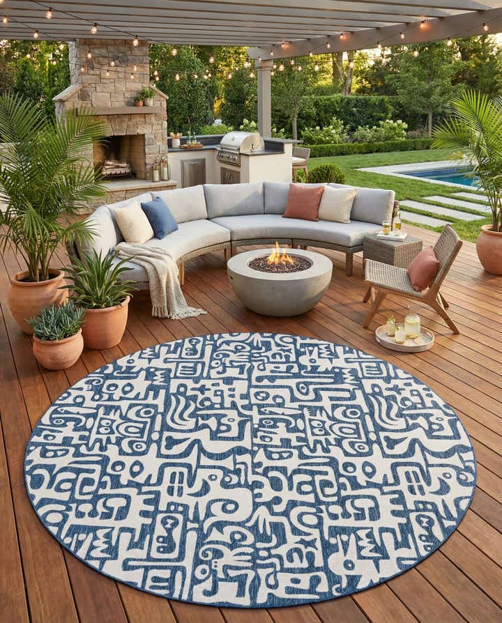 13' x 13' Easy-Clean Modern Indoor / Outdoor Round Rug