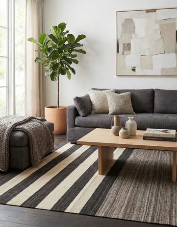 5' 1 x 6' 5 Hand Woven Kilim Modern Wool Rug