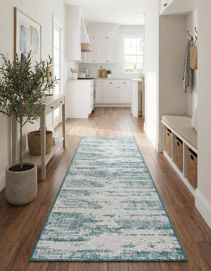 Detail image of  2' 7 x 10'  Washable Modern Indoor / Outdoor Runner Rug