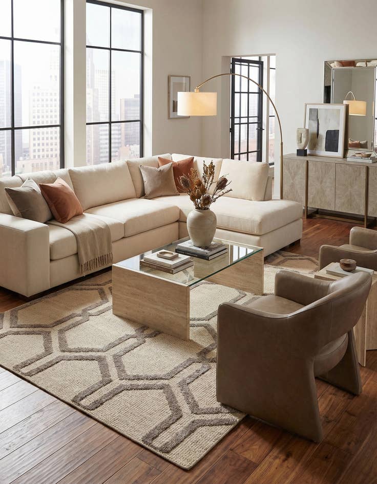 Detail image of 3' 9 x 5' 9  Hand Knotted Darya Rug