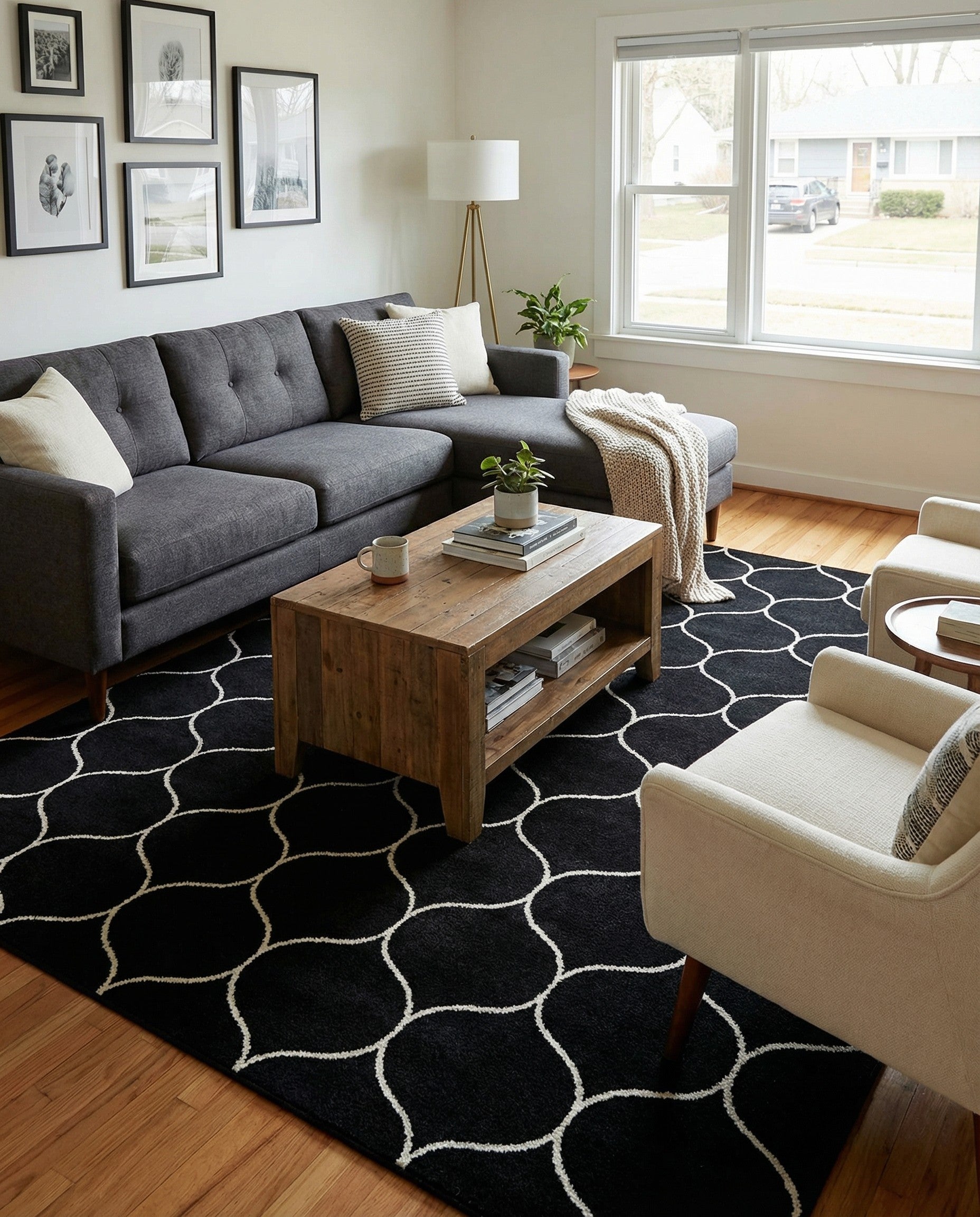 7' 10 x 10' Trellis Frieze Rug