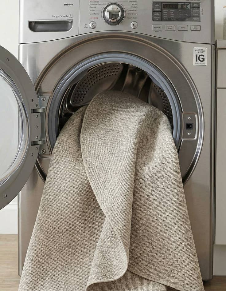 Detail image of  7' 10 x 10'  Washable Solid Indoor / Outdoor Oval Rug