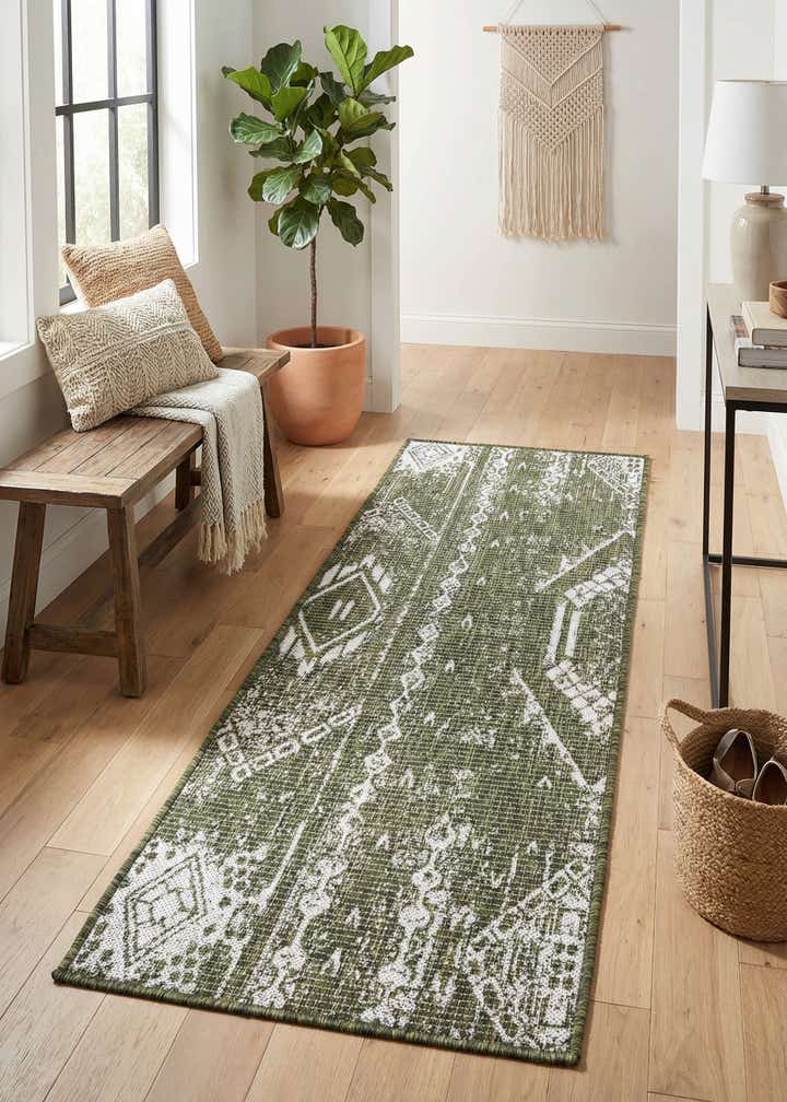 2' x 5' 3 Easy-Clean Bohemian Indoor / Outdoor Runner Rug