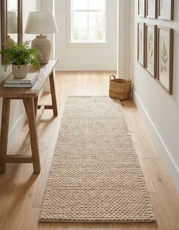 2' x 6' 7 Hand Woven Lana New Zealand Wool Runner Rug