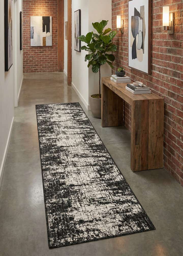 2' 7 x 12' Easy-Clean Modern Indoor / Outdoor Runner Rug