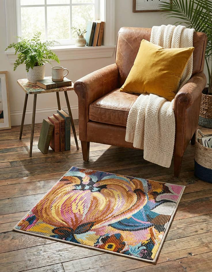 Detail image of  1' 4 x 1' 4 Blossom Sample Rug