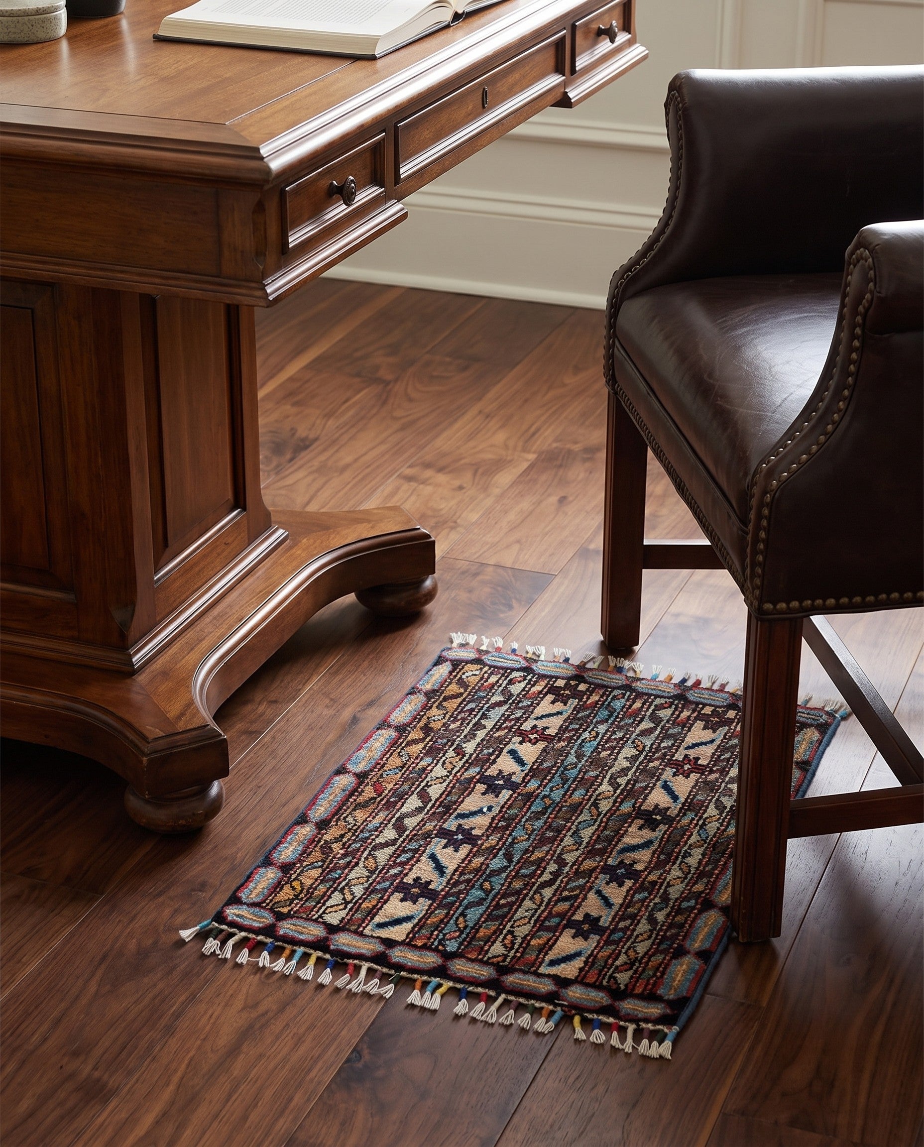 1' 7 x 2' Hand Knotted Ziegler Rug