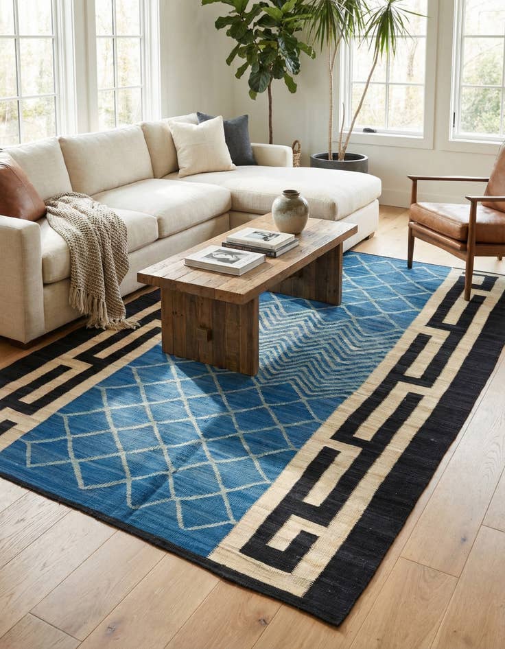 Detail image of 6' 6 x 9' 10  Hand Woven Kilim Modern Wool Rug