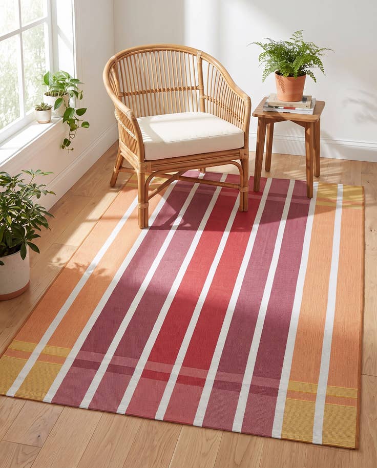 Detail image of 4' x 6' Easy-Clean Striped Indoor / Outdoor Rug