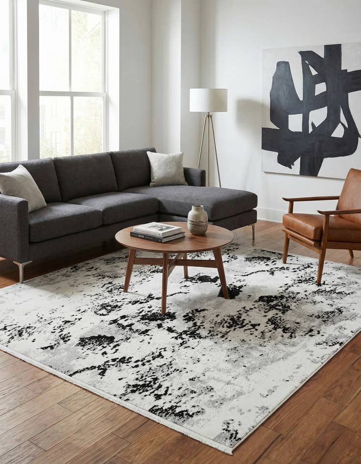 Detail image of 7' 10 x 7' 10 Milano Square Rug