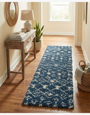 2' x 7' Moroccan Trellis Shag Runner Rug