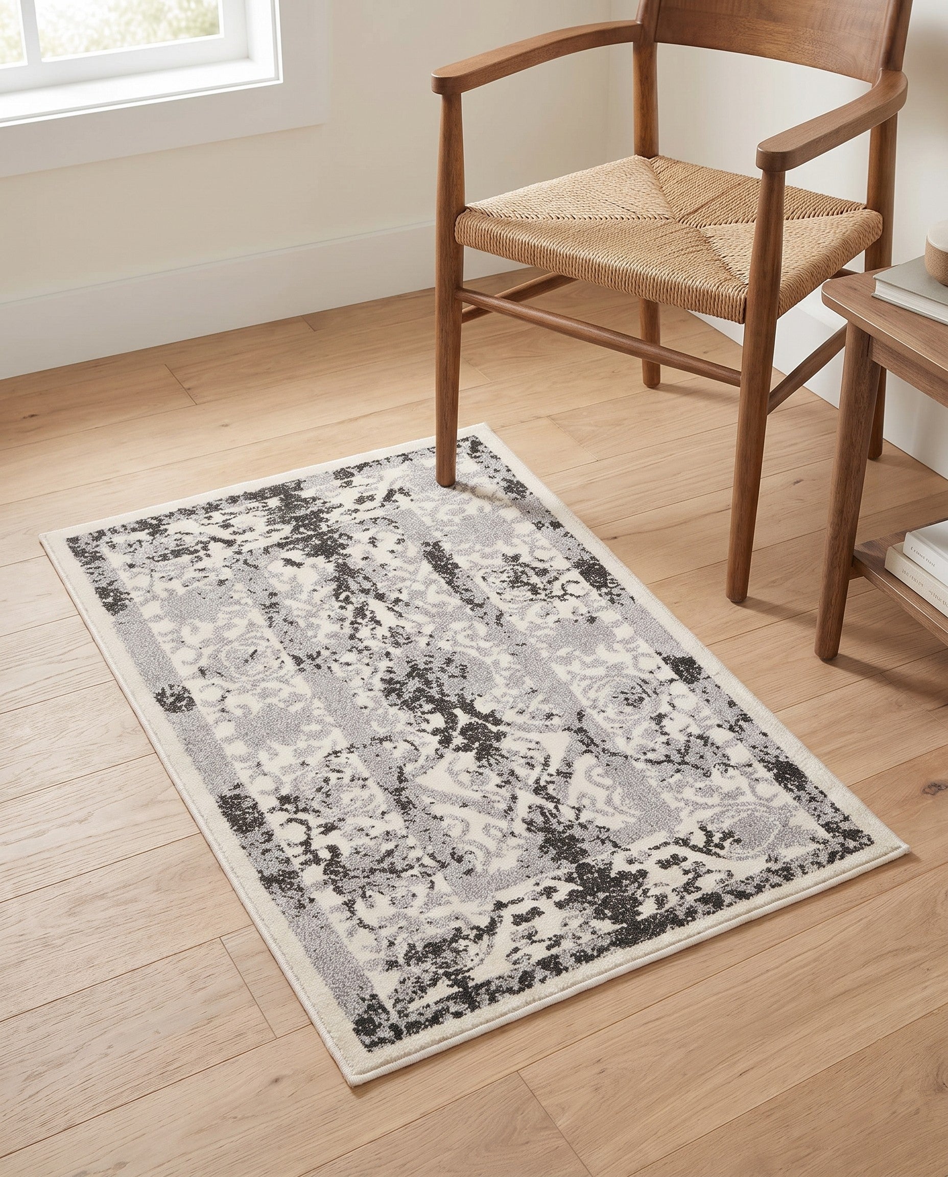 2' x 3' Miranda Rug