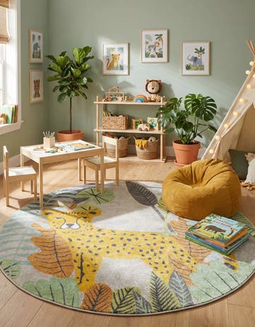 7' 10 x 7' 10 Leopard Whimsy Kids Round Rug