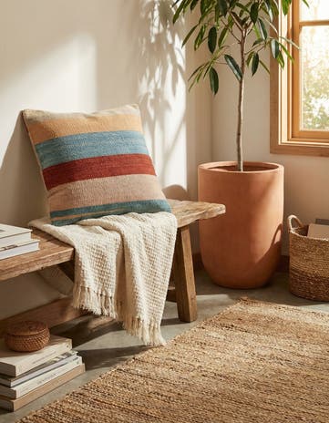 1' 6 x 1' 6 Hand Woven Pillow Wool Square Rug