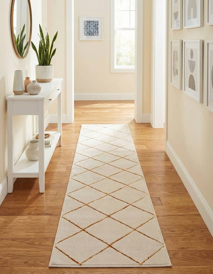 Detail image of  2' x 8' Vogue Geo Runner Rug