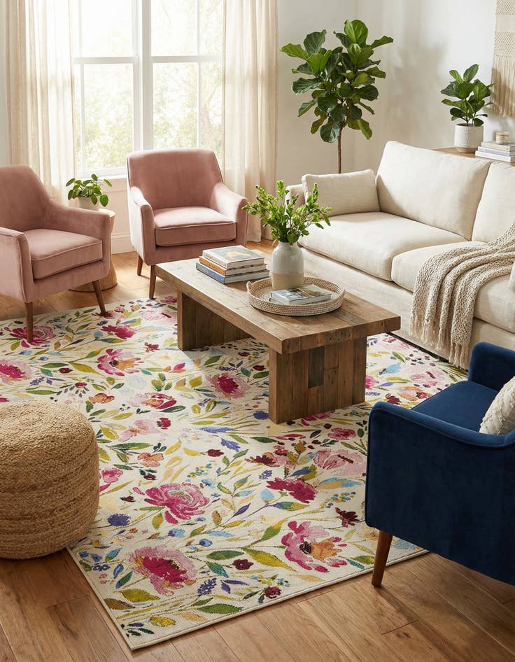 Detail image of  7' 10 x 7' 10  Washable Botanical Indoor / Outdoor Square Rug